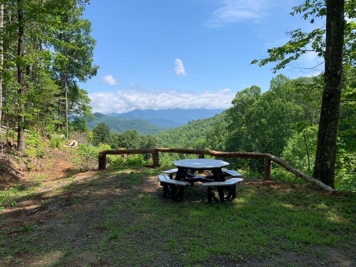 Gasthaus Hideaway At Harvest Moon Sylva Exterior foto